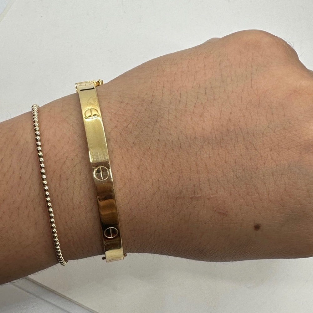 10K Gold Bangle Bracelet
